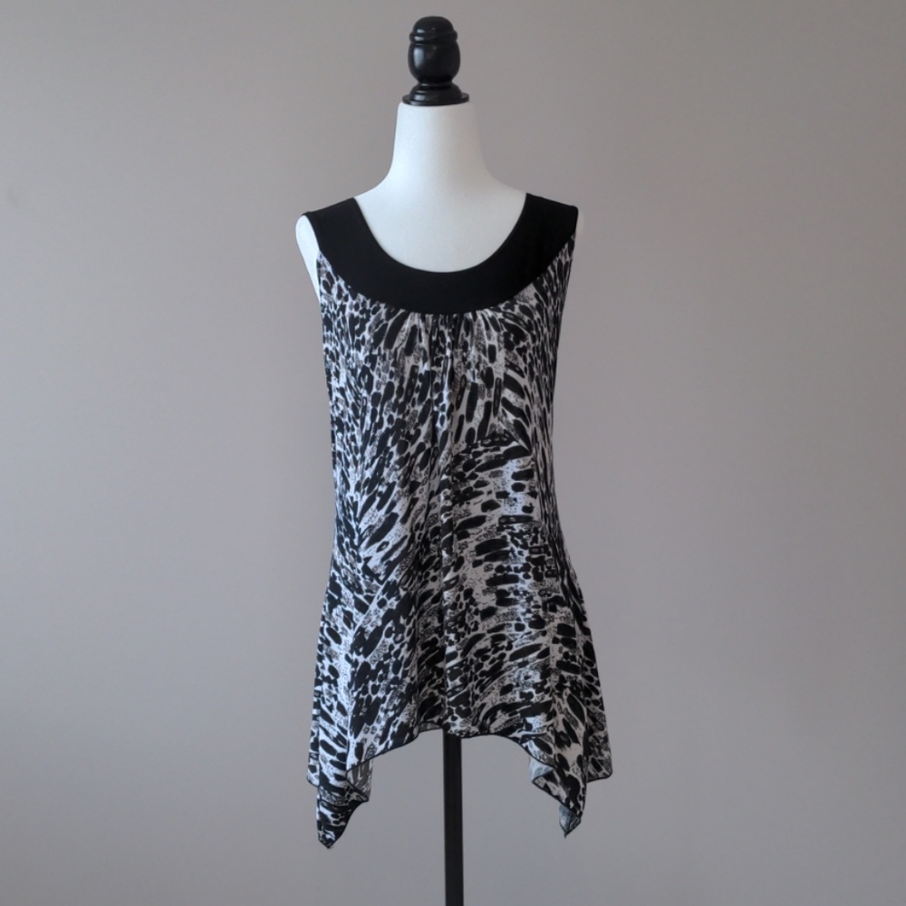 Sleeveless Top - Carol Rose